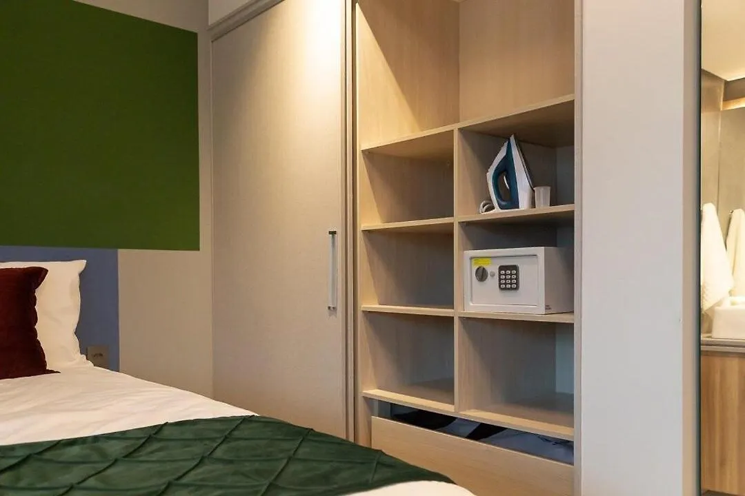 Apto Cerqueira Cesar C Garagem Apartment Sao Paulo Brazil